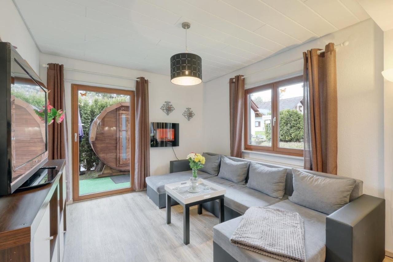 Seepark Kirchheim Ferienhaus Bei Diane Mit Sauna 外观 照片