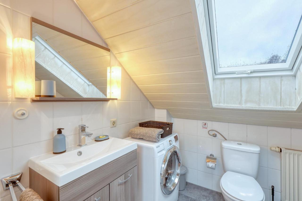 Seepark Kirchheim Ferienhaus Bei Diane Mit Sauna 外观 照片