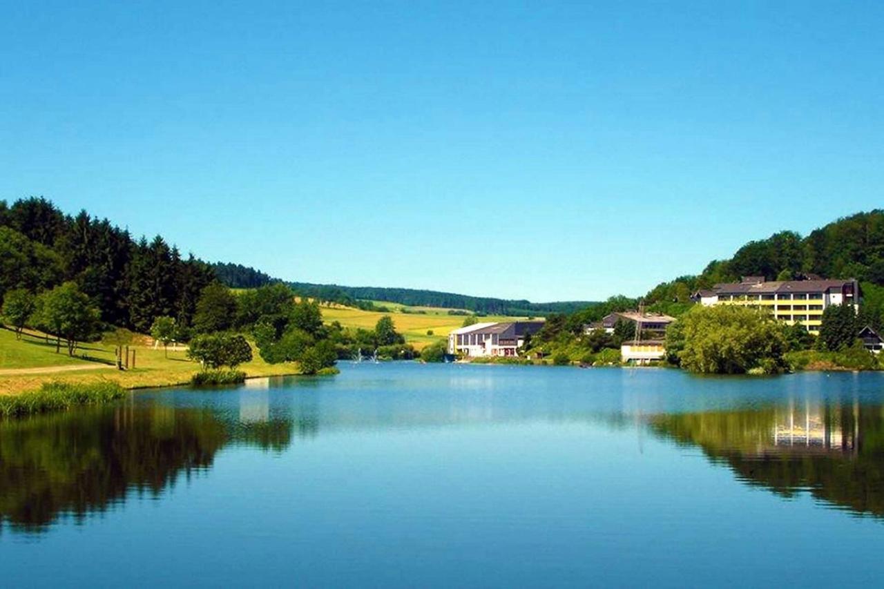 Seepark Kirchheim Ferienhaus Bei Diane Mit Sauna 外观 照片
